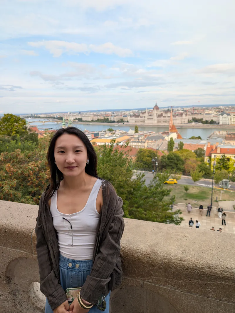 Portrait of my gf in Budapest